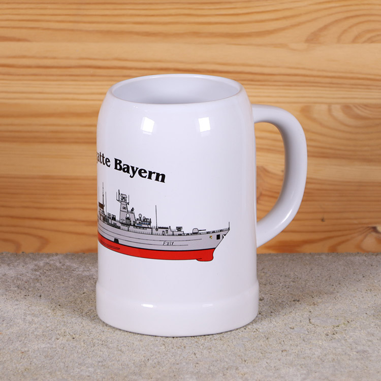 Klassischer Bierkrug Fregatte Bayern mit Silhouette