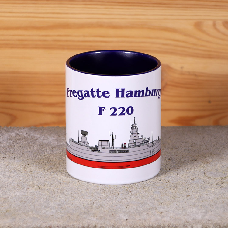 Marine-Tasse Fregatte Hamburg mit Silhouette und Wunschtext – Bild 3